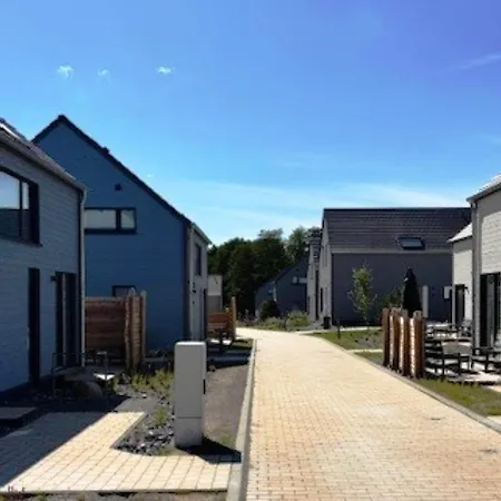 Feriehus Grosses Mit 4 Schlafzimmern *